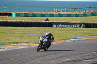 anglesey-no-limits-trackday;anglesey-photographs;anglesey-trackday-photographs;enduro-digital-images;event-digital-images;eventdigitalimages;no-limits-trackdays;peter-wileman-photography;racing-digital-images;trac-mon;trackday-digital-images;trackday-photos;ty-croes